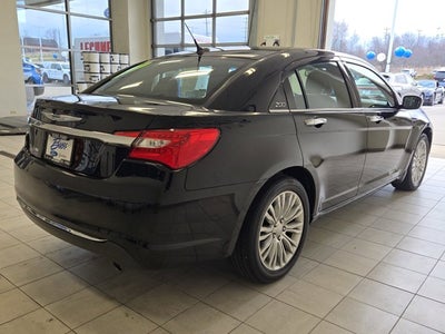 2012 Chrysler 200 Limited