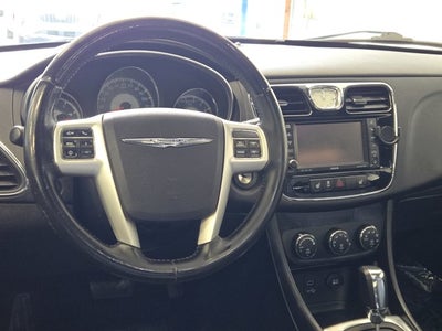 2012 Chrysler 200 Limited