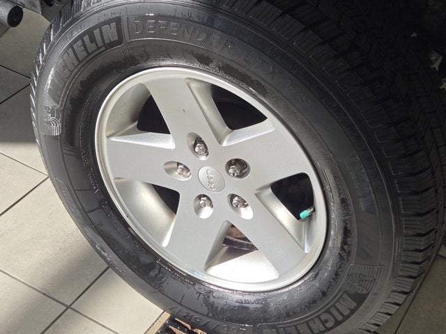 2012 Jeep Wrangler Unlimited Unlimited Sahara