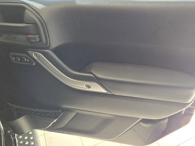 2012 Jeep Wrangler Unlimited Unlimited Sahara