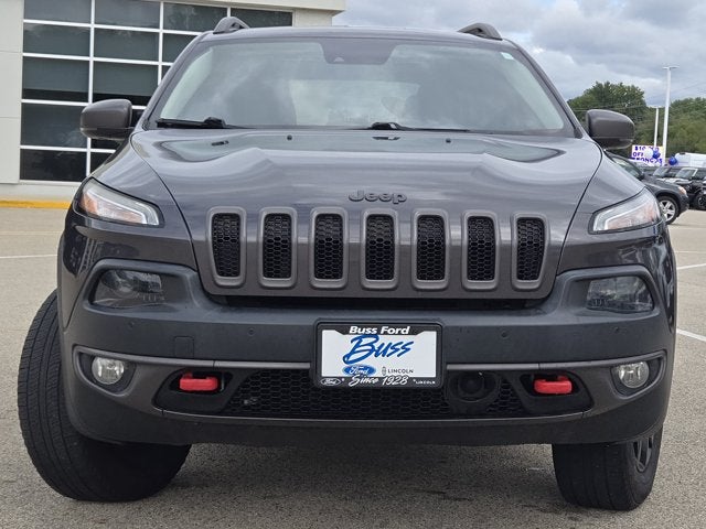 Used 2015 Jeep Cherokee Trailhawk with VIN 1C4PJMBS9FW687972 for sale in McHenry, IL