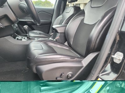 2019 Jeep Cherokee Altitude