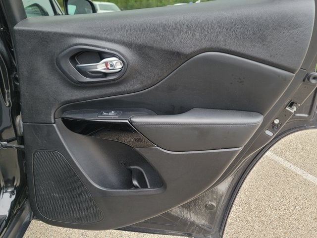 2019 Jeep Cherokee Altitude