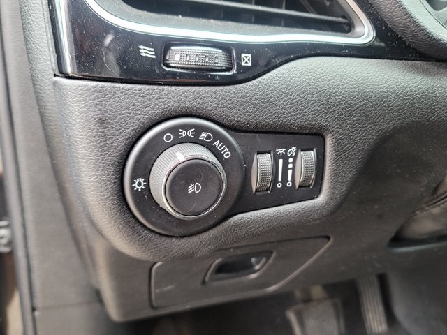 2019 Jeep Cherokee Altitude