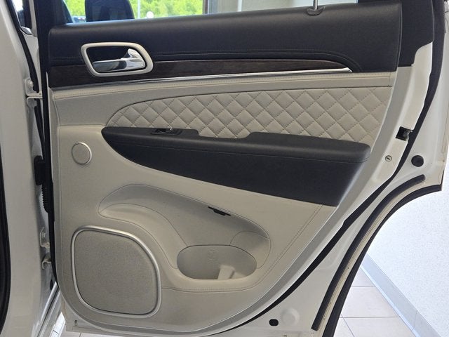 2019 Jeep Grand Cherokee Summit