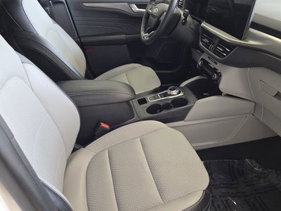 2023 Ford Escape Base