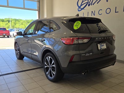 2021 Ford Escape SE