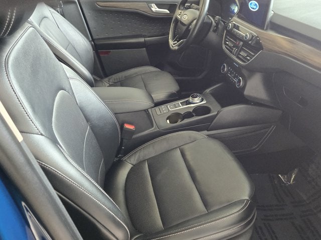 2020 Ford Escape Titanium AWD