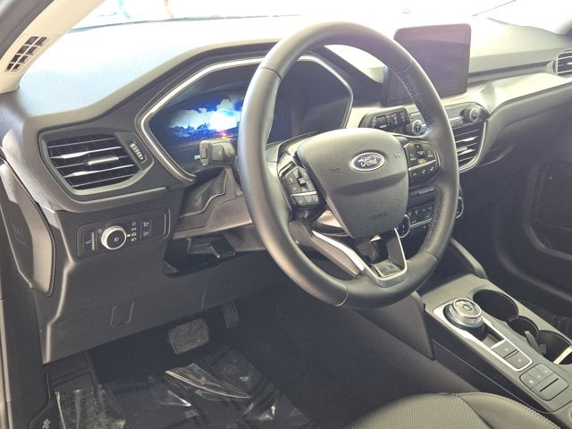 2022 Ford Escape Titanium AWD