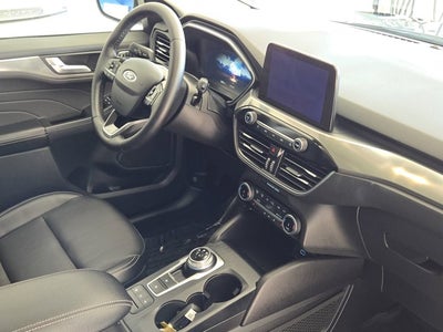 2022 Ford Escape Titanium AWD