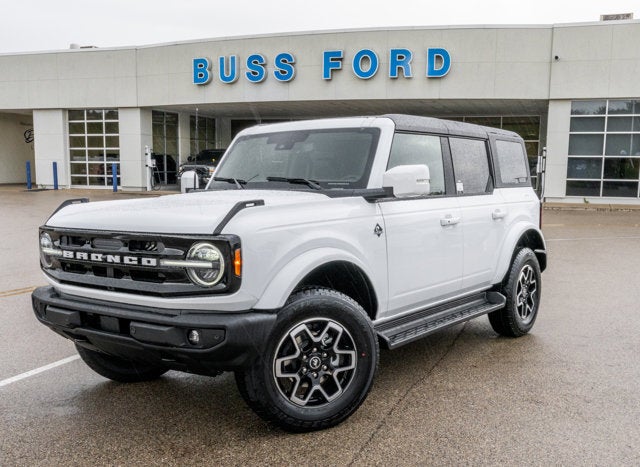 2025 Ford Bronco Outer Banks®
