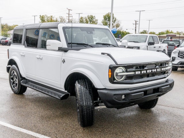 2025 Ford Bronco Outer Banks®
