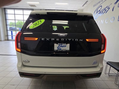 2025 Ford Expedition King Ranch