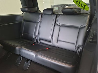 2025 Ford Expedition Tremor