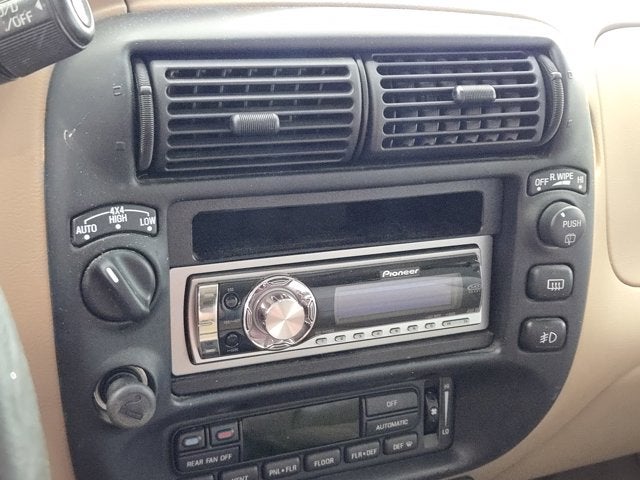 1999 Ford Explorer Eddie Bauer