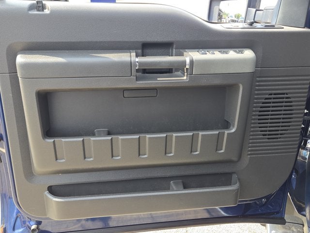 2011 Ford Super Duty F-250 SRW Lariat