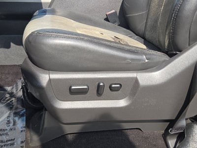 2011 Ford Super Duty F-250 SRW Lariat