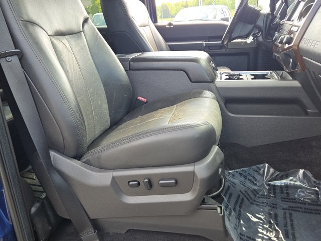 2011 Ford Super Duty F-250 SRW Lariat