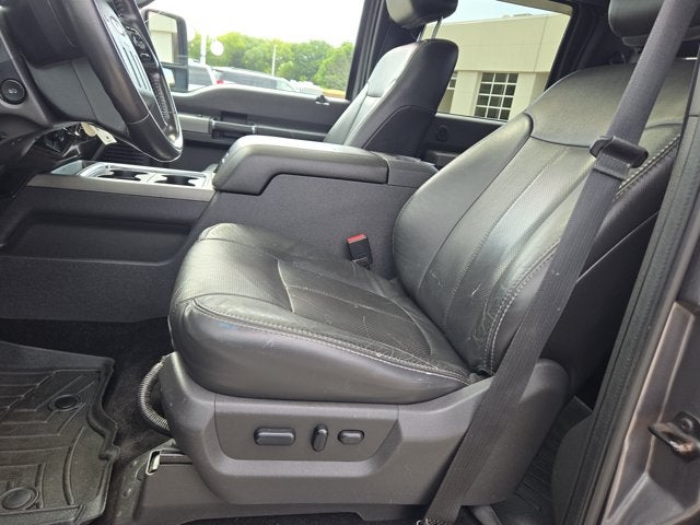 2012 Ford Super Duty F-250 SRW Lariat