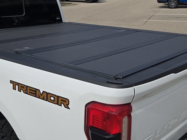 2023 Ford Super Duty F-250 SRW Lariat