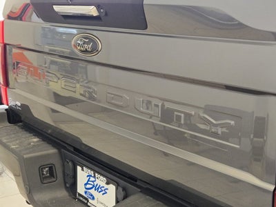 2022 Ford Super Duty F-250 SRW Lariat