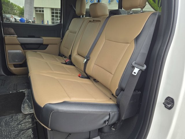 2024 Ford Super Duty F-350 SRW Lariat