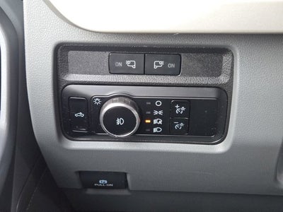 2023 Ford Super Duty F-450 DRW XLT