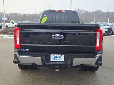 2023 Ford Super Duty F-450 DRW XLT