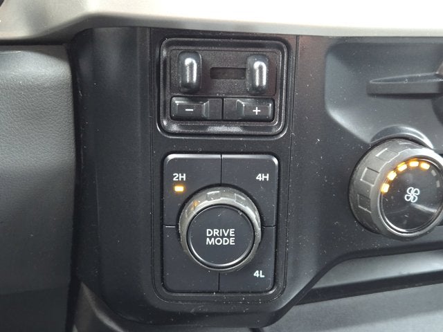 2023 Ford Super Duty F-450 DRW XLT