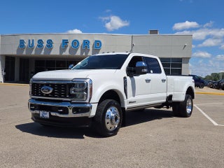 2023 Ford Super Duty F-450 DRW Base
