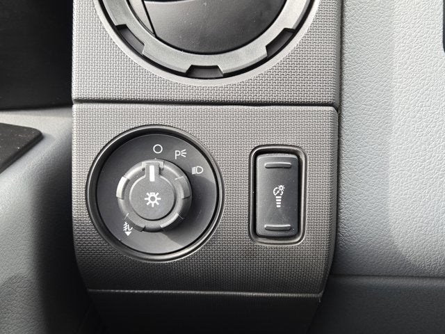 2015 Ford Super Duty F-350 SRW XL