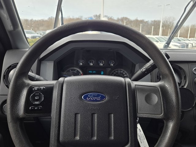 2015 Ford Super Duty F-350 SRW XL