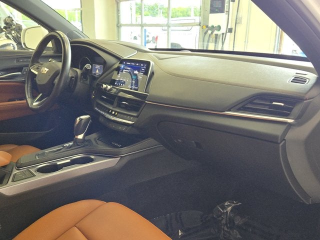2023 Cadillac CT4 Premium Luxury