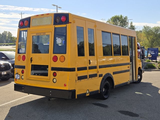 2014 Chevrolet Express Commercial Cutaway School Buss