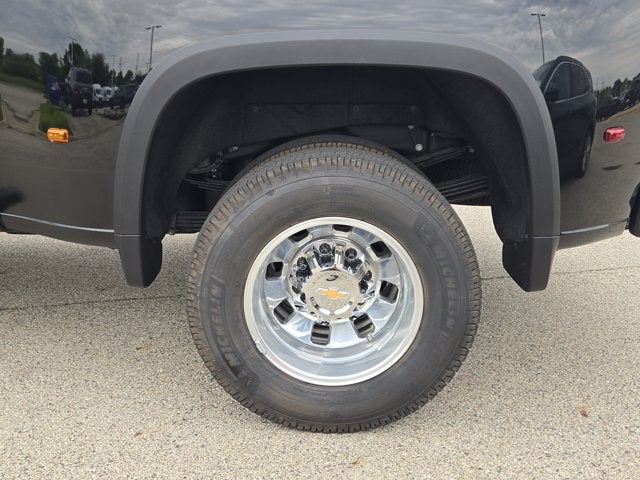 2025 Chevrolet Silverado 3500HD High Country