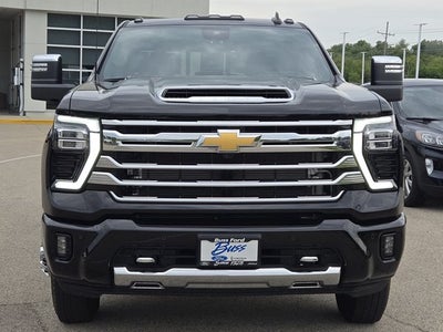 2025 Chevrolet Silverado 3500HD High Country