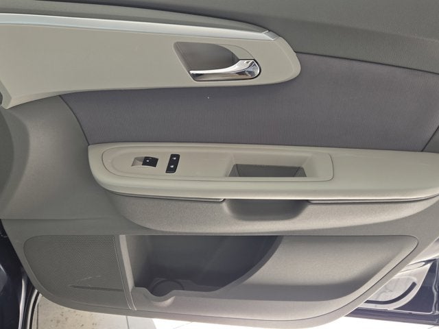 2012 Chevrolet Traverse LS