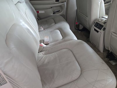 2002 Cadillac Escalade Base AWD