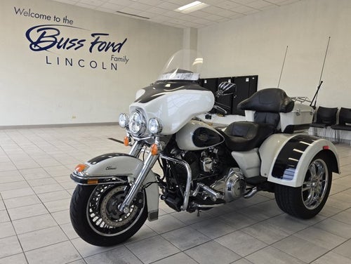 2012 Harley-Davidson Touring Trike Base