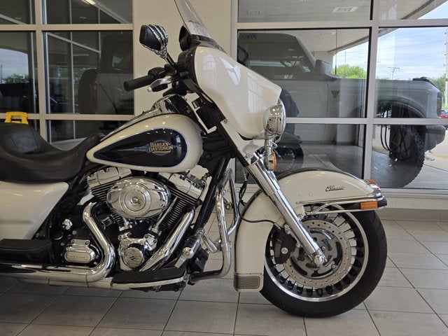 2012 Harley-Davidson Touring Trike Base