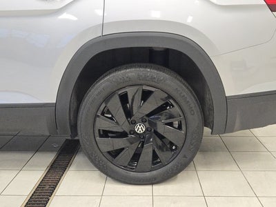 2024 Volkswagen Atlas 2.0T SE with Technology AWD
