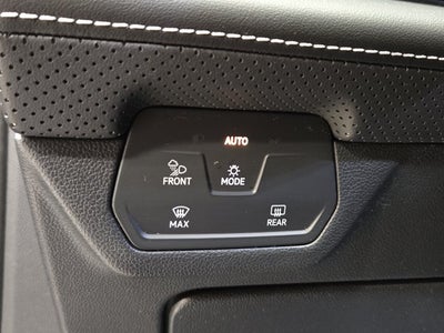 2024 Volkswagen Atlas 2.0T SE with Technology AWD