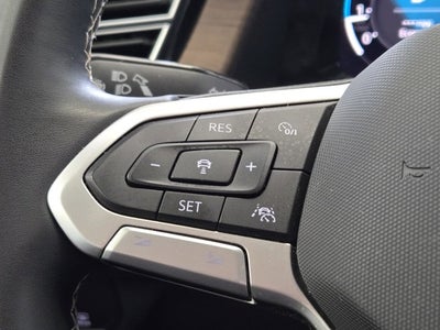 2024 Volkswagen Atlas 2.0T SE with Technology AWD