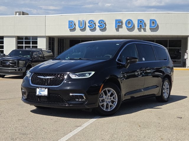 2025 Chrysler Pacifica