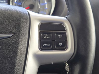 2015 Chrysler Town & Country Touring