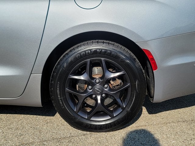 2020 Chrysler Pacifica Touring L Plus