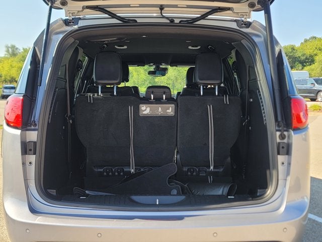 2020 Chrysler Pacifica Touring L Plus