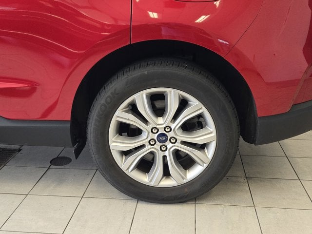 2022 Ford Edge Titanium AWD