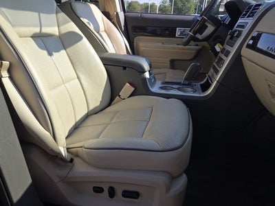 2010 Lincoln MKX Base