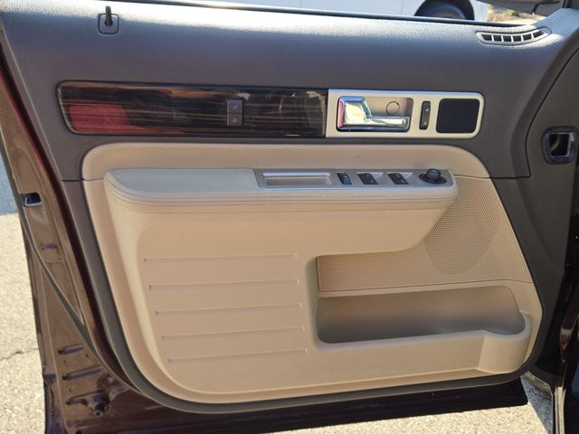 2010 Lincoln MKX Base
